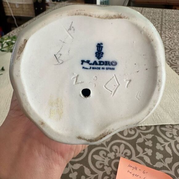 Lladro Porcelain Figurine Gypsy Girl with Brother Piggy Back Ride Vintage - Picture 8 of 9